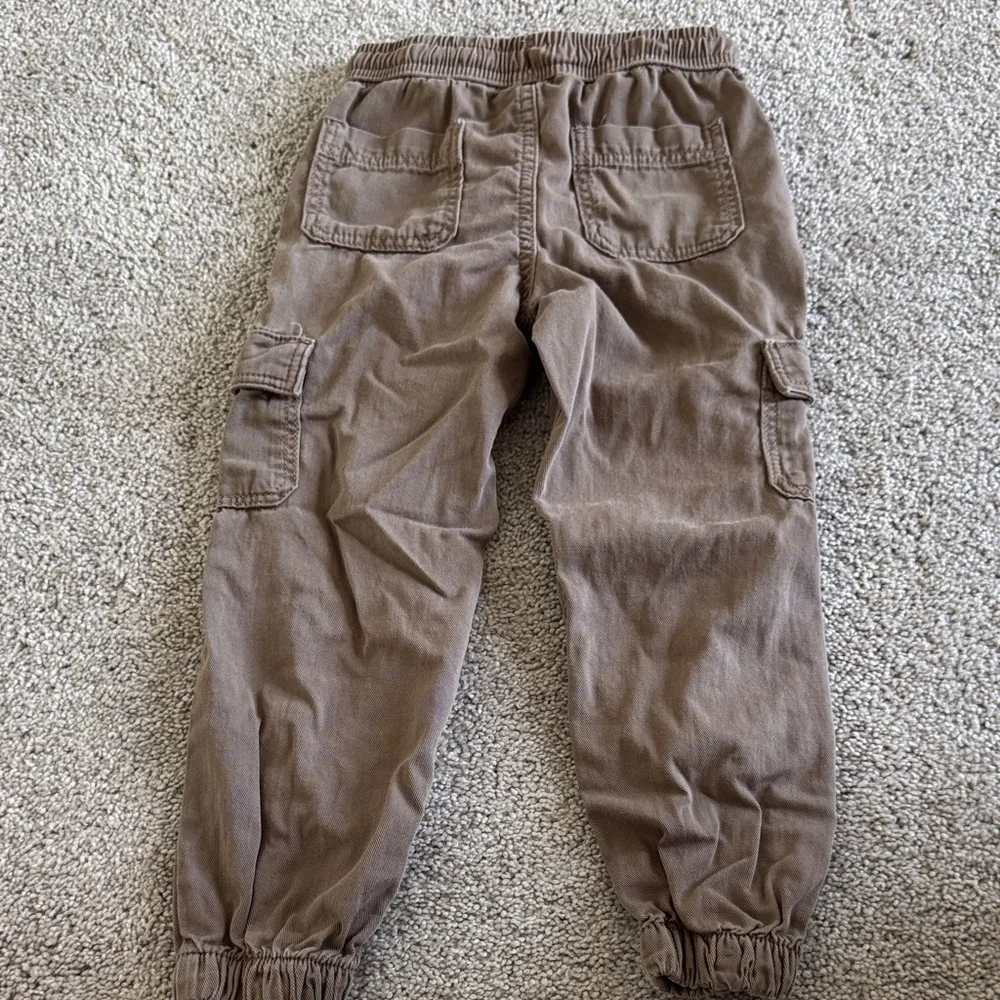 Little Bipsy Brown Cargo Jogger Pants 5-6T - Picture 3 of 4